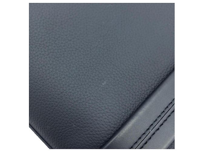 Borsa a mano Louis Vuitton LV Aerogram Takeoff Tote Blu navy - vista 4