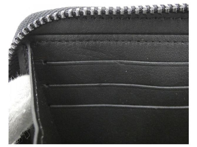 Louis Vuitton LV Aerogram Zippy Wallet Black - view 4