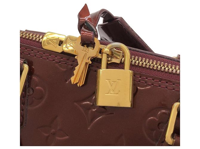 Borsa Louis Vuitton Vernis Alma PM Rosso - vista 3