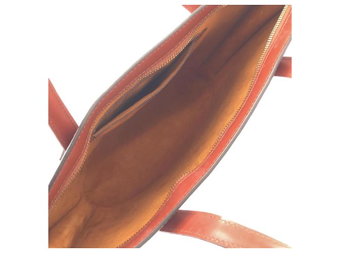 Borsa Louis Vuitton Epi Saint Jacques Marrone - vista 6