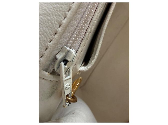 Timeless Chanel Classic Flap Maxi Jumbo in pelle bianca Bianco - vista 12