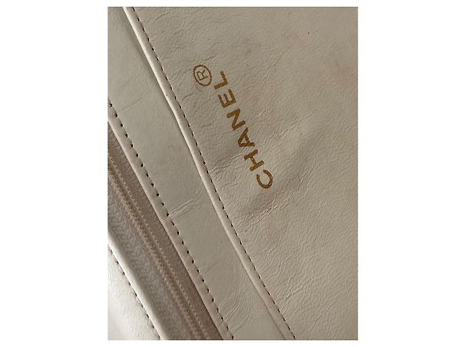 Timeless Chanel Classic Flap Maxi Jumbo in pelle bianca Bianco - vista 13