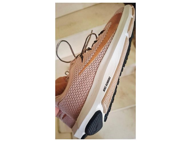 Nike Quest 2 Scarpe da Running Donna - Stone Mauve - vista 10