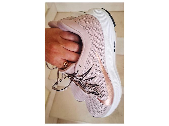 Nike Quest 2 Scarpe da Running Donna - Stone Mauve - vista 13