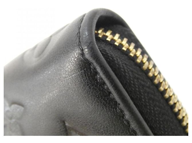 Cartera Coussin Zippy Louis Vuitton Negro - vista 5