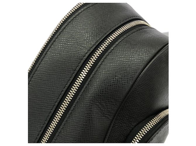 Zaino Louis Vuitton Taiga Adrian Nero - vista 5
