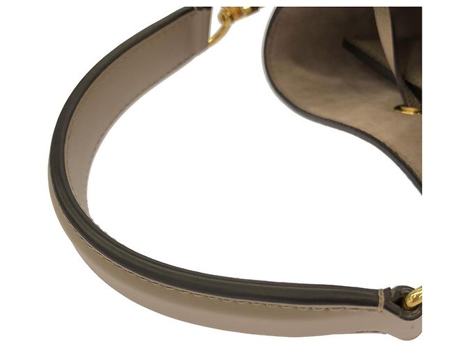 Néonoé Borsa a tracolla Louis Vuitton Bicolor Monogram Empreinte Neo Noe MM Grigio - vista 6