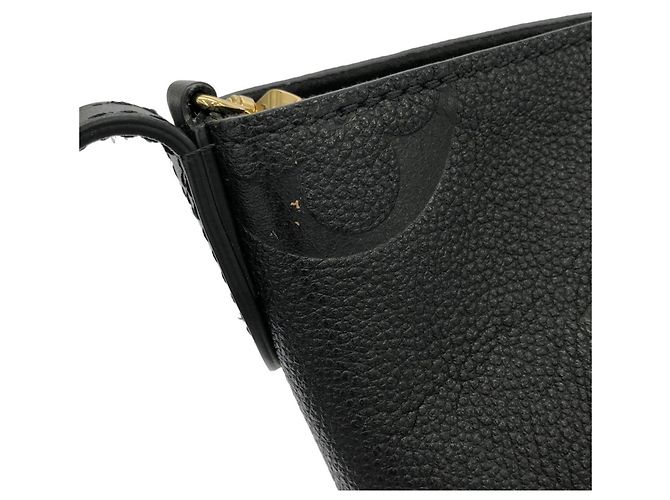 Borsa Louis Vuitton Monogram Empreinte All In BB Nero - vista 4