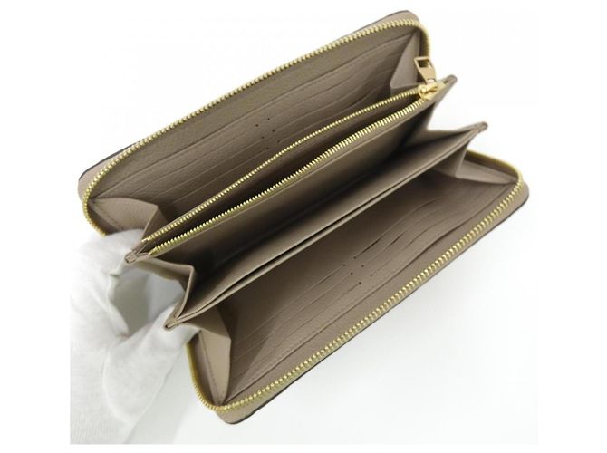 Portafoglio Zippy Louis Vuitton Monogram Empreinte Grigio - vista 4