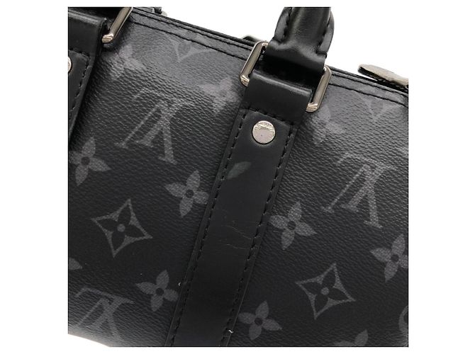 Louis Vuitton Monogram Eclipse Reverse Keepall Bandoulière 25cm Schwarz Grau - Ansicht 4