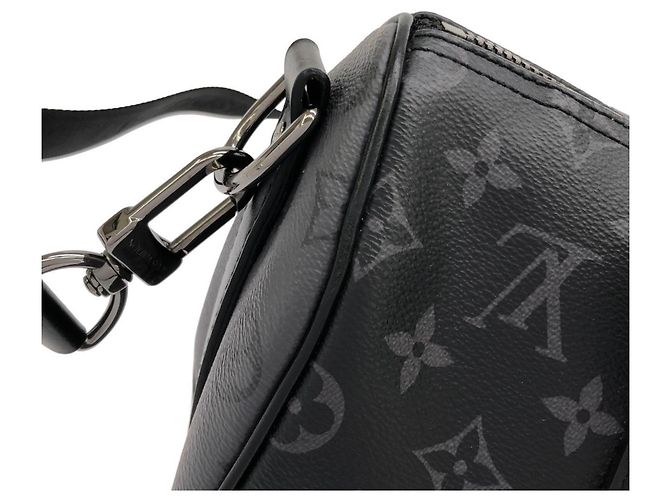 Louis Vuitton Monogram Eclipse Reverse Keepall Bandoulière 25cm Schwarz Grau - Ansicht 5