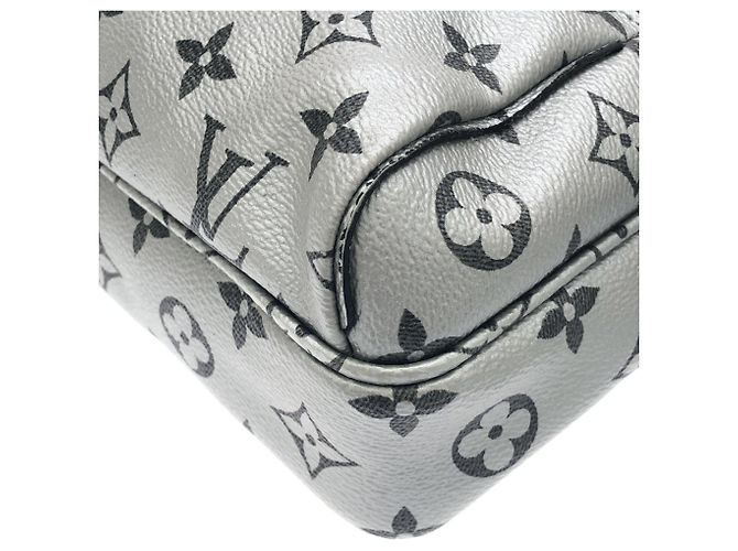 Louis Vuitton Monogram Silver Messenger PM Schultertasche Silber - Ansicht 3