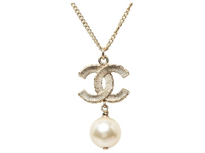 Colar Chanel Coco Mark Preto Dourado - vue 2