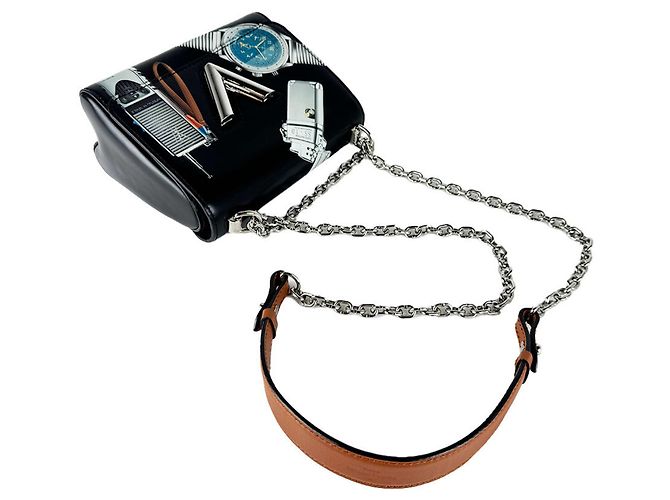 Bolsa de Ombro Louis Vuitton Twist PM Preto Multicor - vista 10