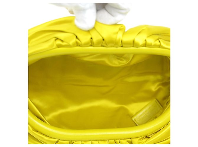 Borsa Sling Bottega Veneta in raso giallo - vista 6