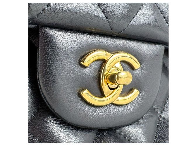 Timeless Borsa a tracolla Chanel Matelassé Double Flap Nero - vista 9