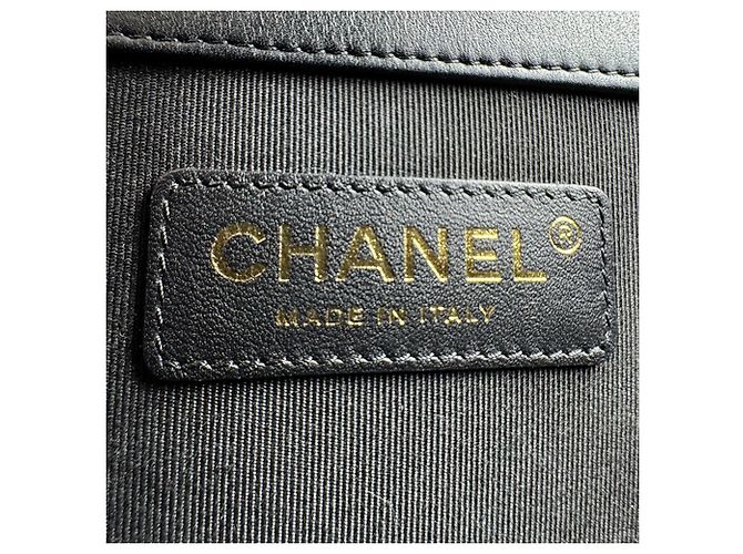 Borsa a tracolla Chanel Boy Nero - vista 12