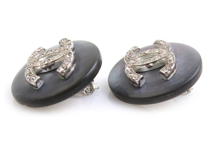 Chanel Clip-Ohrringe Grau und Silber Braun - Ansicht 2