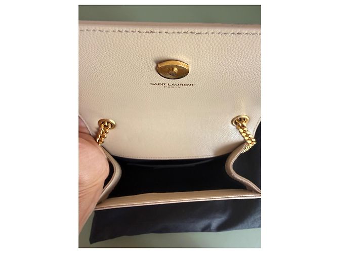 Borsa a tracolla Saint Laurent Kate Monogram in pelle grana beige - vista 5