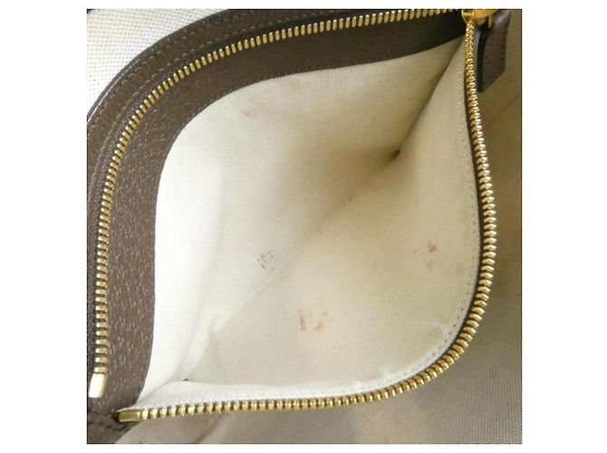 Bolsa de Ombro Gucci GG Canvas Marrom Camelo - vista 9