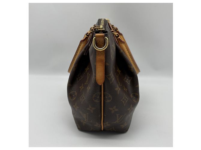 Louis Vuitton Turenne Monogram Canvas MM Castaño - vista 5