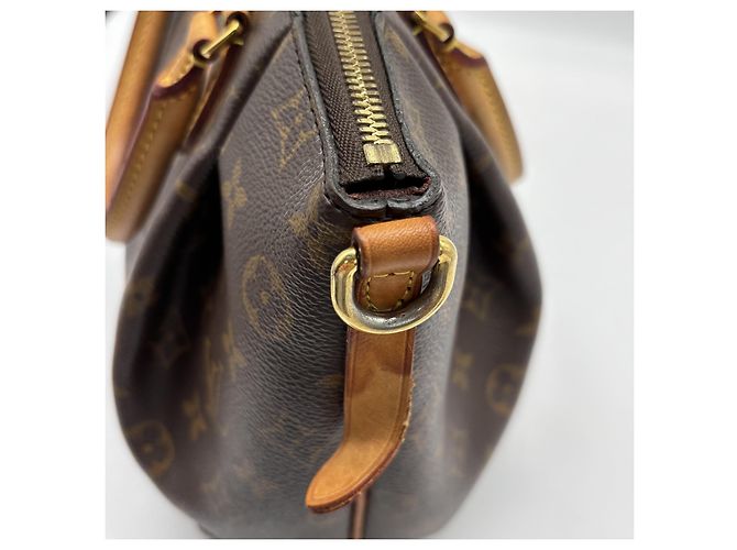Louis Vuitton Turenne Monogram Canvas MM Castaño - vista 6