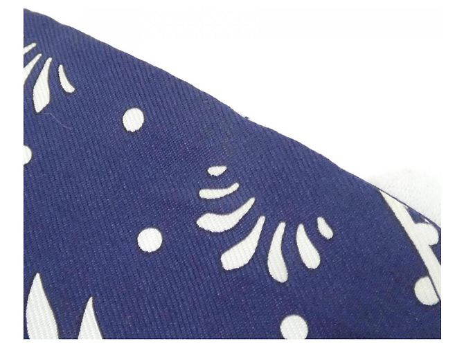 Hermès Hermes Les Leopards Bandana Twilly Scarf Muffler Bianco Blu - vista 5