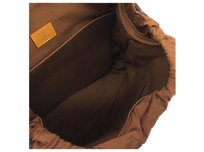 Zaino Louis Vuitton Monogram Montsouris Cargo Marrone - vista 9