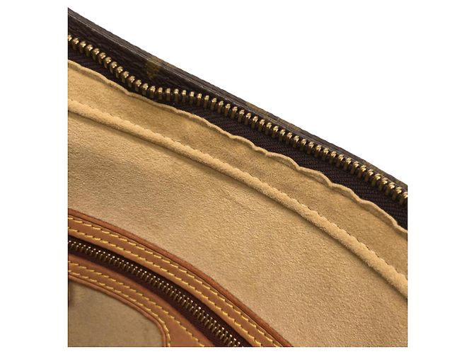 Borsa a tracolla Louis Vuitton Monogram Looping GM Marrone - vista 9