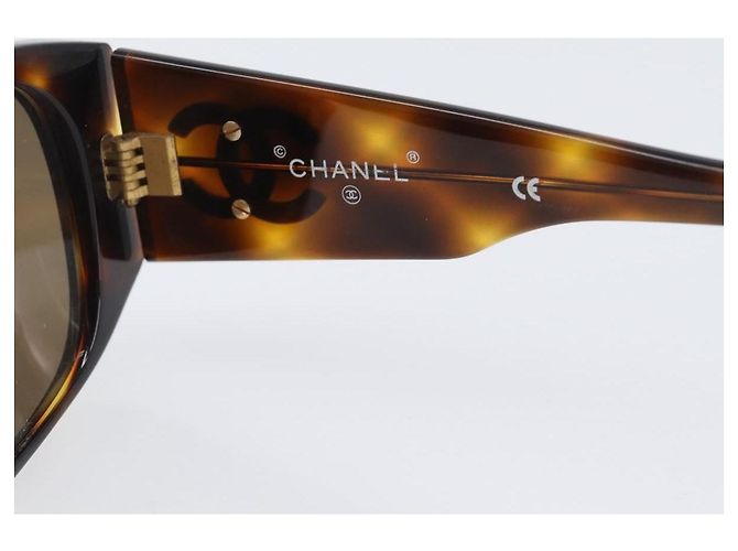 Occhiali da sole CHANEL Plastica Marrone Oro CC Auth bs36894 D'oro - vista 8