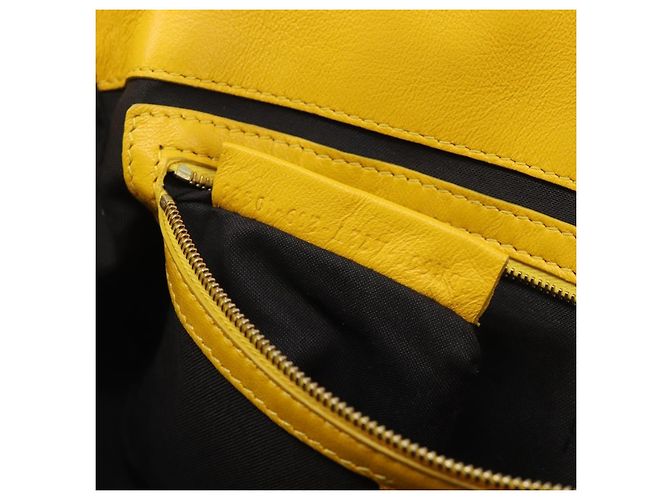 Borsa a spalla FENDI Zucca Mamma Baguette in pelle Gialla 8BR600 Auth yk20853SAM Giallo - vista 11