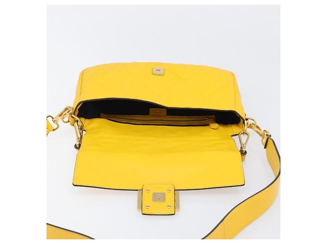 Borsa a spalla FENDI Zucca Mamma Baguette in pelle Gialla 8BR600 Auth yk20853SAM Giallo - vista 22