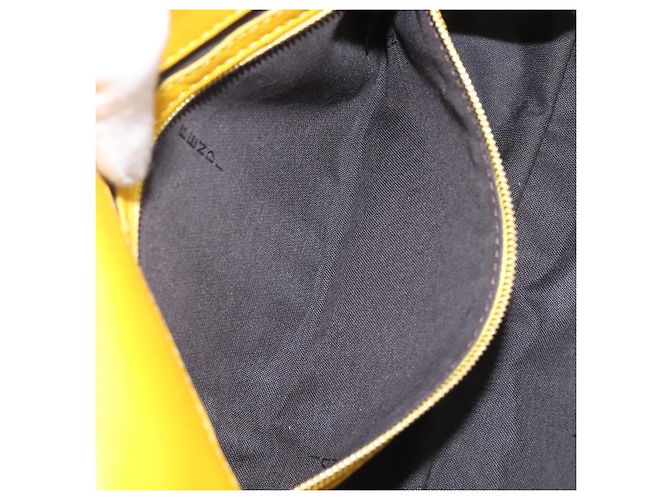 Borsa a spalla FENDI Zucca Mamma Baguette in pelle Gialla 8BR600 Auth yk20853SAM Giallo - vista 27