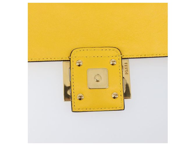 Borsa a spalla FENDI Zucca Mamma Baguette in pelle Gialla 8BR600 Auth yk20853SAM Giallo - vista 9