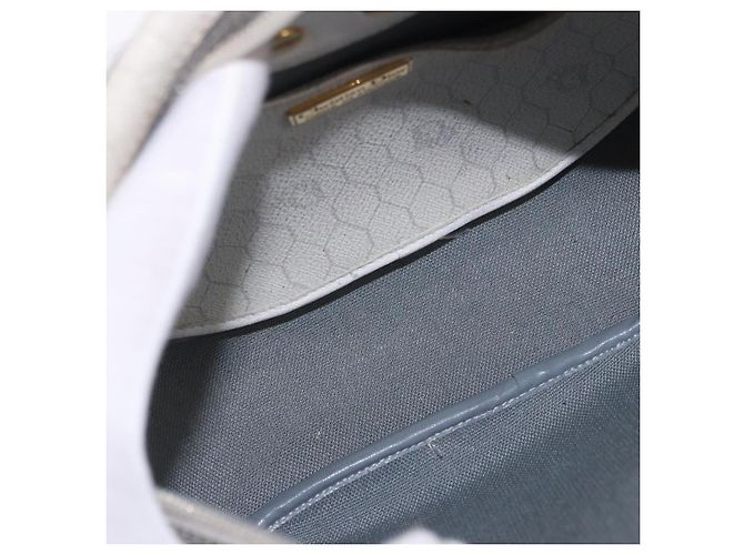 Sac à épaule Christian Dior Honeycomb Canvas PVC White Gold Auth ka5960 Blanc Doré - vue 12