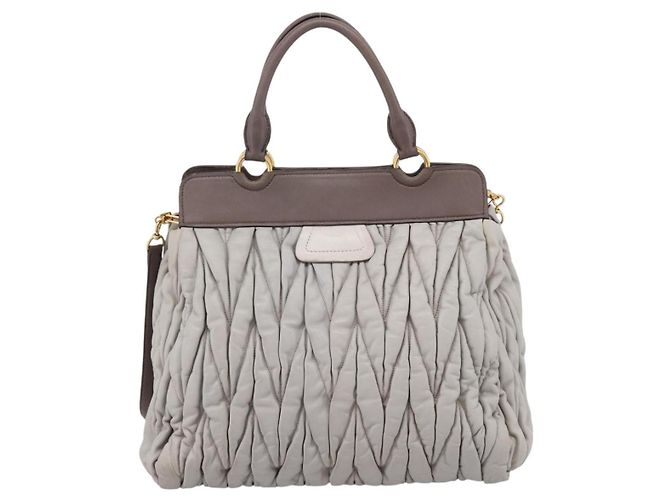 Borsa a mano Miu Miu Matelassé in pelle 2way Grigio Tono Oro Auth 199342A Marrone - vista 2