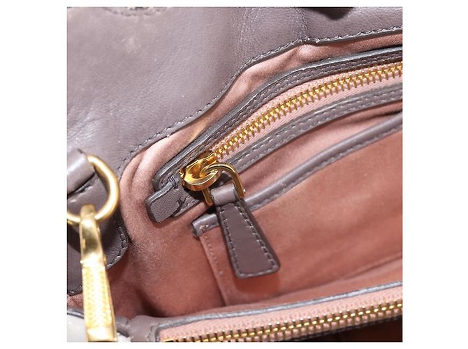 Borsa a mano Miu Miu Matelassé in pelle 2way Grigio Tono Oro Auth 199342A Marrone - vista 28