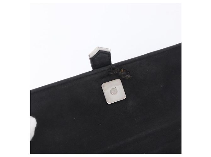 Borsa a tracolla con catena FENDI in pelle nera e argento 8M0346 Auth 202140 Nero - vista 19