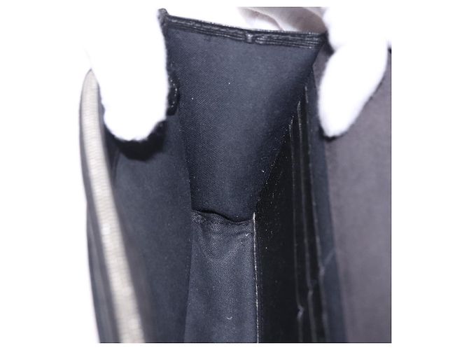 Borsa a tracolla con catena FENDI in pelle nera e argento 8M0346 Auth 202140 Nero - vista 21