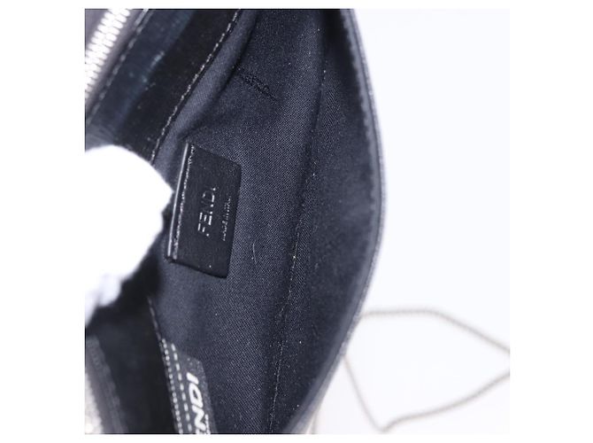 Borsa a tracolla con catena FENDI in pelle nera e argento 8M0346 Auth 202140 Nero - vista 23