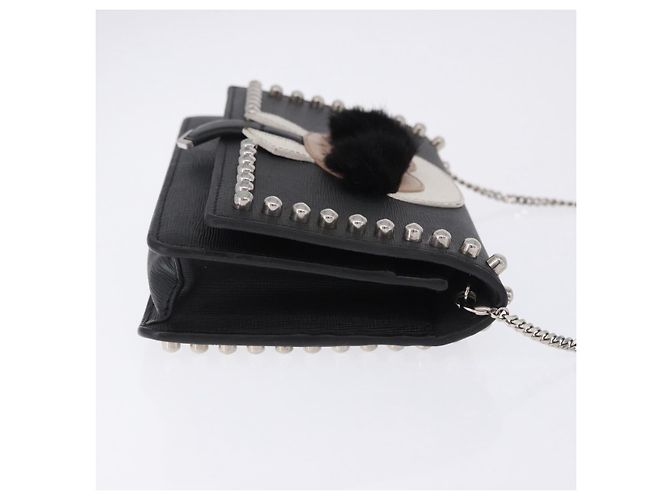 Borsa a tracolla con catena FENDI in pelle nera e argento 8M0346 Auth 202140 Nero - vista 3