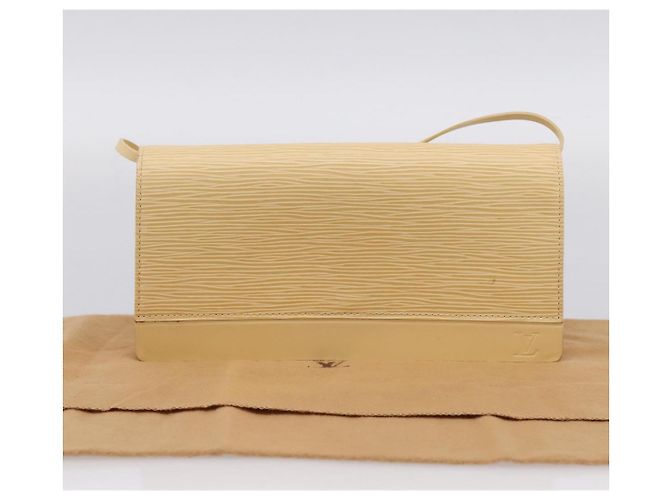 LOUIS VUITTON Borsa a tracolla Honfleur in pelle Epi Vanilla M5273A LV Auth 202238V - vista 12