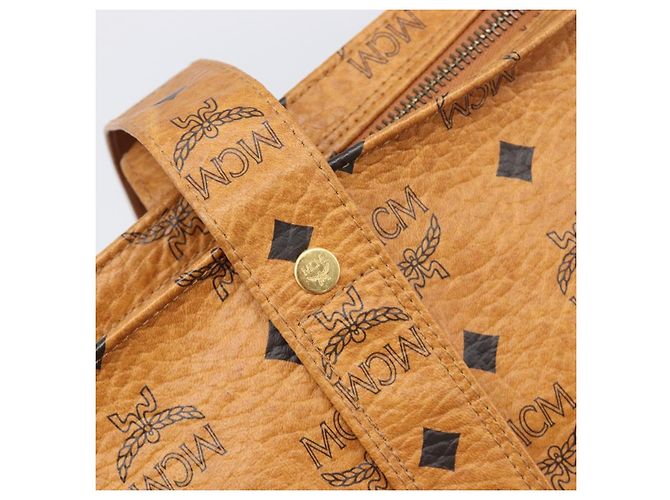 Borsa Tote MCM Vicetos Logogram PVC Leather Brown Gold Auth 198306 Marrone D'oro - vista 17