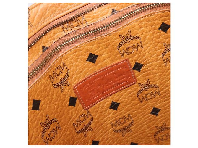 Borsa Tote MCM Vicetos Logogram PVC Leather Brown Gold Auth 198306 Marrone D'oro - vista 18