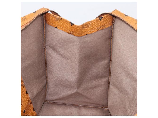 Borsa Tote MCM Vicetos Logogram PVC Leather Brown Gold Auth 198306 Marrone D'oro - vista 19