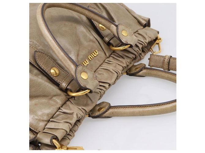 Borsa Miu Miu Vitellolux in pelle 2way Beige Tono Oro Auth 202112A - vista 6