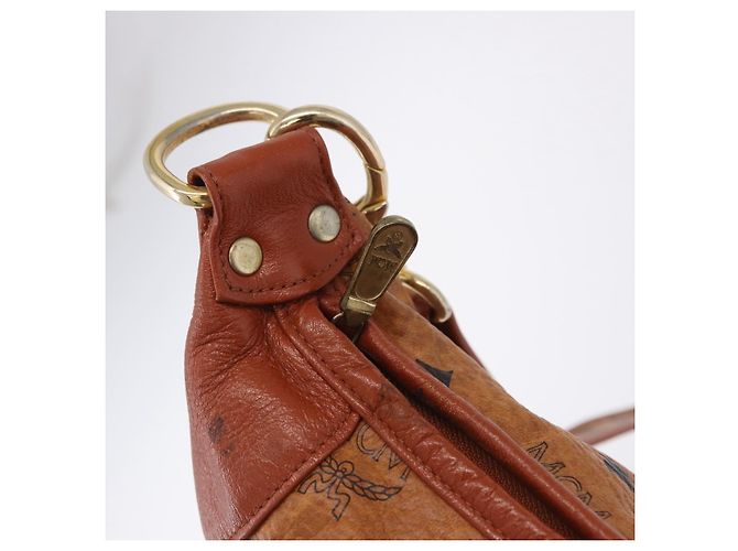 Borsa a tracolla MCM Vicetos in pelle marrone tono oro Auth BA15404 - vista 10