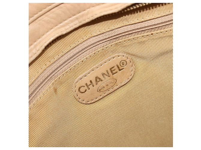 Borsa a tracolla CHANEL Matelasse in pelle d'agnello Beige Gold CC Auth bs36843 D'oro - vista 19