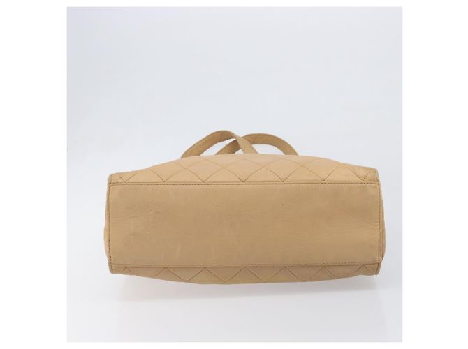 Borsa a tracolla CHANEL Matelasse in pelle d'agnello Beige Gold CC Auth bs36843 D'oro - vista 5