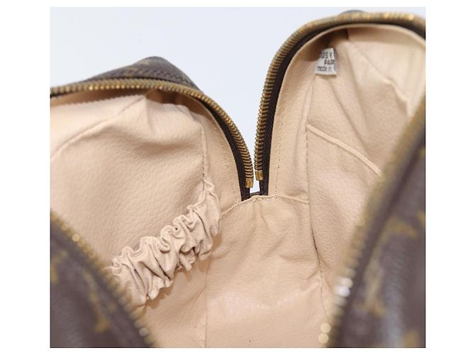 LOUIS VUITTON Monogram Trousse Toilette 23 Clutch Bag M47524 LV Auth 200817A Monogramma - vista 17